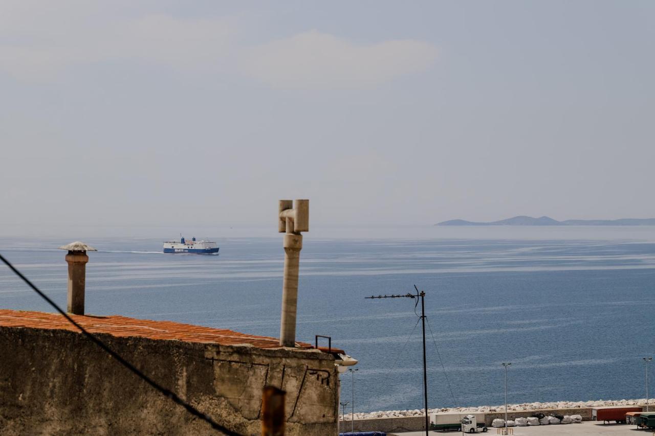 Forget Me Not Lägenhet Kavala Exteriör bild